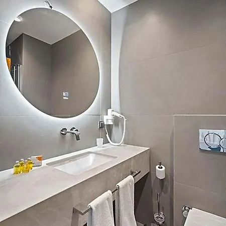 Otel Kumluk 2*